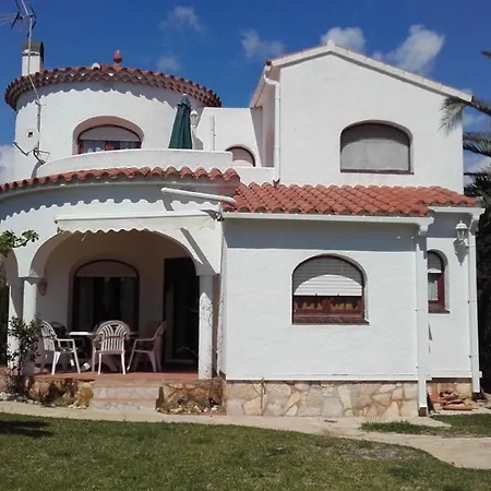 Mit Privatpool Fuer 8 Personen Ca 100 Qm In Les Tres Cales, Costa Dorada *