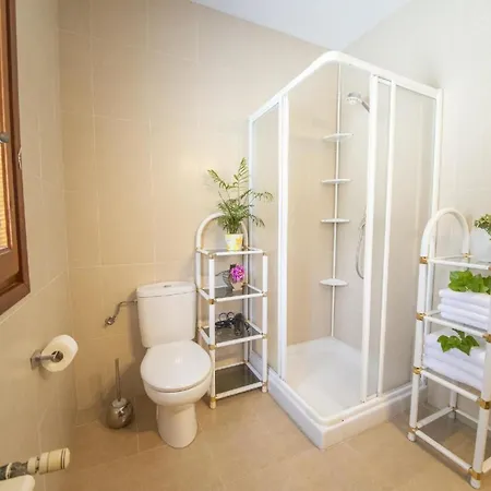 Mit Privatpool Fuer 8 Personen Ca 100 Qm In Miami Platja, Costa Dorada Miami Playa