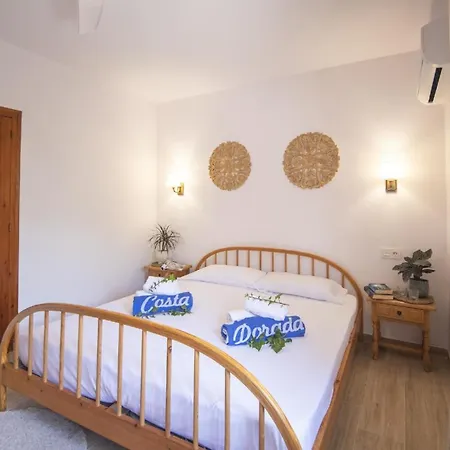 Mit Privatpool Fuer 8 Personen Ca 100 Qm In Miami Platja, Costa Dorada Holiday home Miami Playa